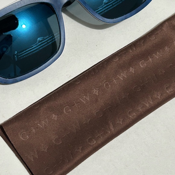 COPY - Gold & wood Sunglass main image 14